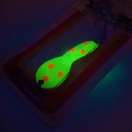 Luhr Jensen Loco 2 UV (świeci w ultrafiolecie), żółty/czerwony/nikiel, 7 g błystka wahadłowa #10000