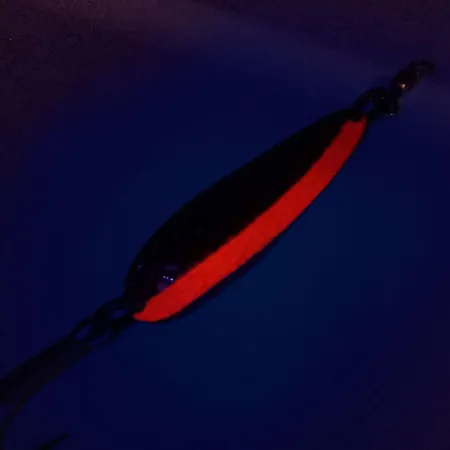 Luhr Jensen Krocodile DIE #4 UV (świeci w ultrafiolecie), młotkowany mosiądz/pomarańczowe, 14 g błystka wahadłowa #10111