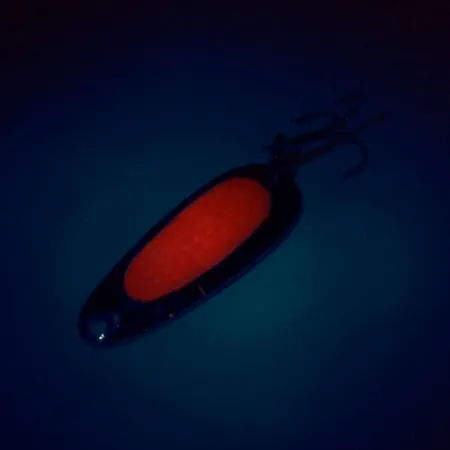 Blue Fox Pixee UV (świeci w ultrafiolecie), nikiel młotkowany/czerwony, 4,5 g błystka wahadłowa #11006