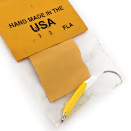 Doc's Goofy Jig  Doc's Goofy Jig, Biało żółty, 7 g błystka wahadłowa #11757