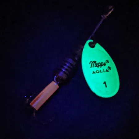 Mepps Aglia 1 UV (świeci w ultrafiolecie), Chartreuse, 3,5 g błystka obrotowa #14131