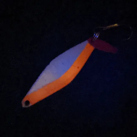 Bay de Noc Do-Jigger UV (świeci w ultrafiolecie), 5 g błystka wahadłowa #15154