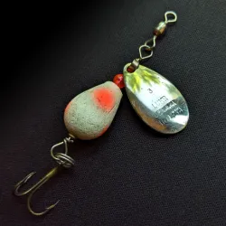 Luhr Jensen Cherry Bobber