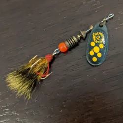 Mepps Black Fury 2 Dressed (z ogona wiewiórki)
