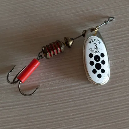 Mepps Comet 3 z możliwością wymiany haczyka