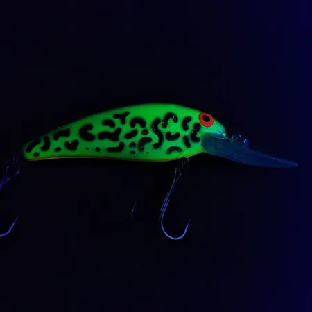 Bomber model 7A baby striper UV (świeci w ultrafiolecie), Fire Tiger (Ognisty Tygrys), 14 g wobler #16641