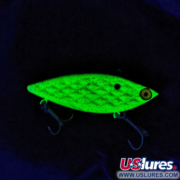  Strike King Diamond Shad UV (świeci w ultrafiolecie), Chartreuse UV, 14 g wobler #17171