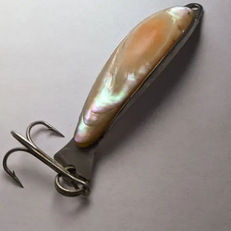 Salm Killer Red Abalone Pearl Minnow​, nikiel/pearl, 12 g błystka wahadłowa #18439