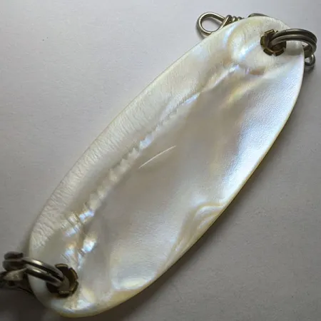 Pflueger Pearl Spoon, pearl, 18 g błystka wahadłowa #19100