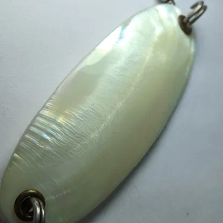 Pflueger Pearl Spoon, pearl, 18 g błystka wahadłowa #19100