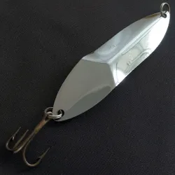 Marek-L-Lure by H.i