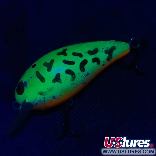  Bomber model A UV  screw tail, fire tiger UV, 9 g wobler #21406