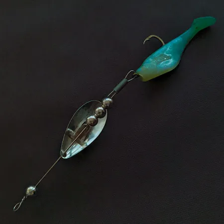 Worth June bug, nikiel/niebieski, 5 g błystka obrotowa #22027