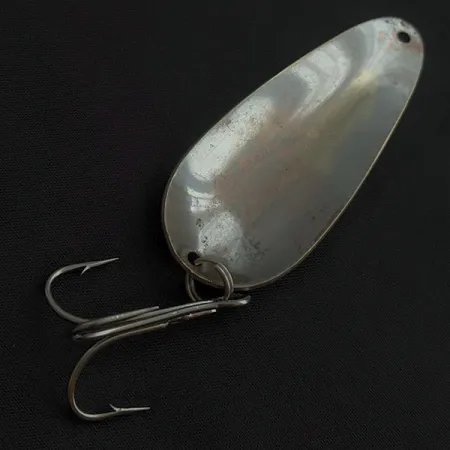 Worth Chippewa, nikiel/czarny/biały, 14 g błystka wahadłowa #22422