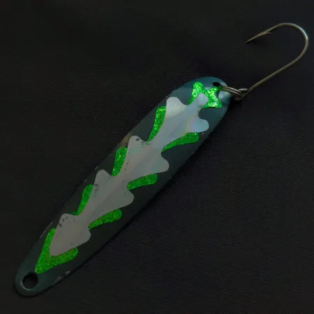 Stinger Michigan Flutter Spoon, czarny/biały/hologram, 8 g błystka wahadłowa #22877