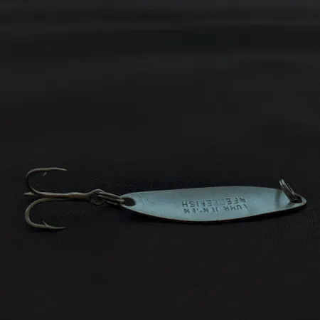 Luhr Jensen Needlefish 1 UV (świeci w ultrafiolecie), biała perła/Hot pink UV, 2 g błystka wahadłowa #23035