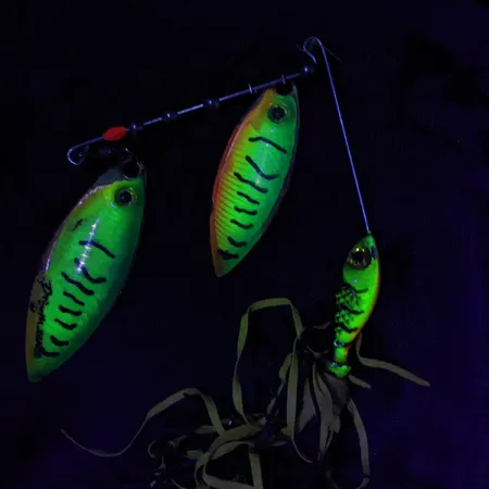 Wahoo  Spinnerbait Prizm, Fire tiger UV, 19 g błystka obrotowa #23039