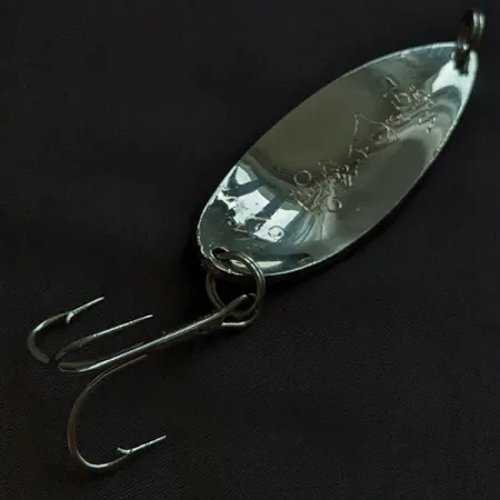 Seneca Little Cleo (Hula Girl), nikiel/niebieski, 21 g błystka wahadłowa #23208