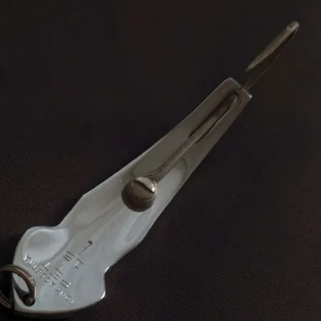 Tony Accetta Tony Acetta Pet Spoon 15, nikiel, 28 g błystka wahadłowa #23265