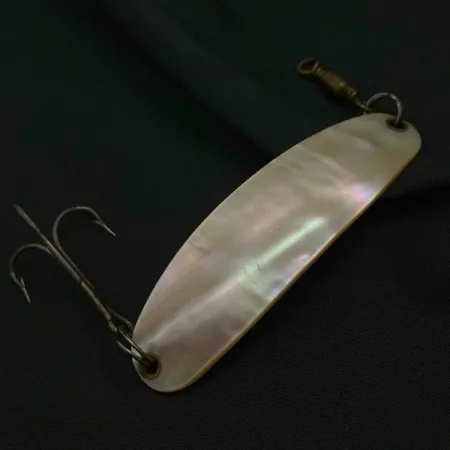 Pflueger Pearl Spoon, pearl, 18 g błystka wahadłowa #23529