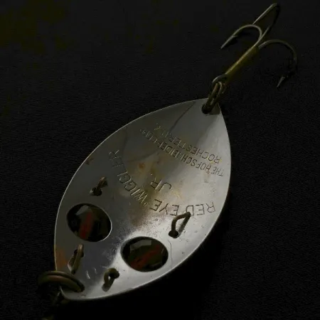 Hofschneider Red eye Junior, nikiel/czerwone oczy, 13 g błystka wahadłowa #23576