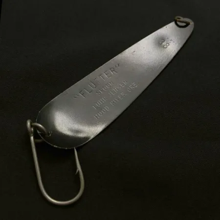 Luhr Jensen Flutter Spoon 38, black, 10 g błystka wahadłowa #23686