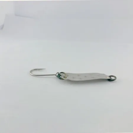 Luhr Jensen Alpena Diamond, nickel/green, 5,5 g błystka wahadłowa #23709