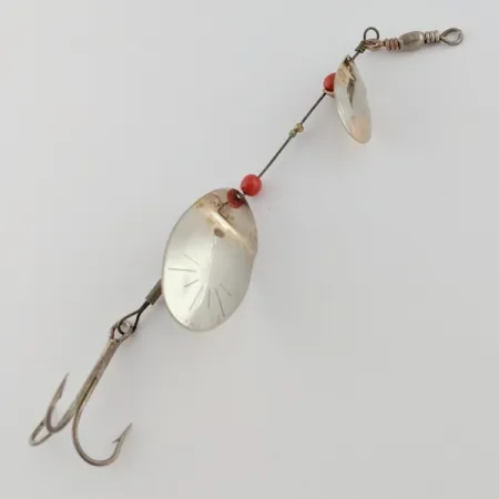 Weller June-Bug, srebrozłoto, 8 g błystka obrotowa #24206