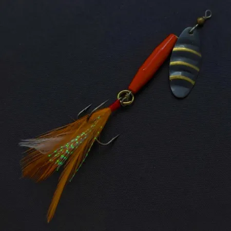 Worth #301, czerwony/czarny/złoty, 9 g błystka obrotowa #24248