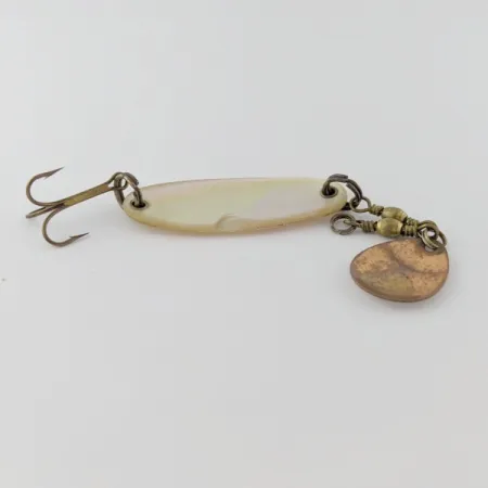 Pflueger Pearl Spoon, pearl, 7 g błystka wahadłowa #24320