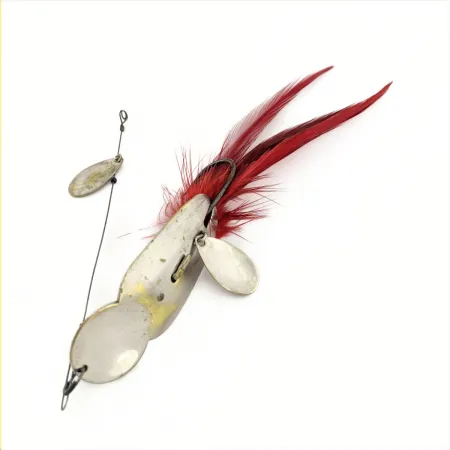 Heddon Queen Stanley Spinnerbait, Nikiel, 14g, Czerwone Pióra, #24741