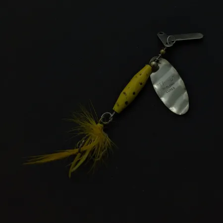 Mar-Lynn Tri-D Spinner, Nikiel/Żółty, 1/4 oz (7 g), Tri-D blades, #24786