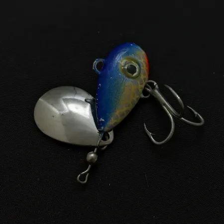 Wirujący ogonek Mann's Little George, Shad, 14 g, #24798