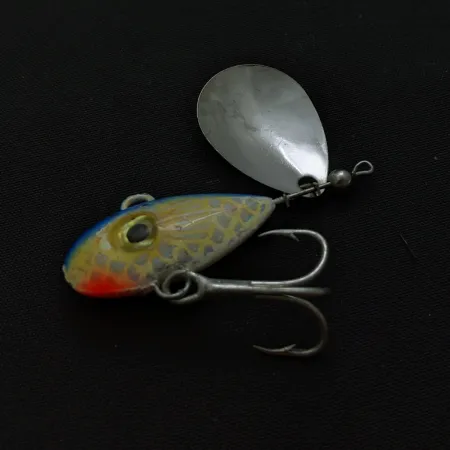 Wirujący ogonek Mann's Little George, Shad, 14 g, #24798