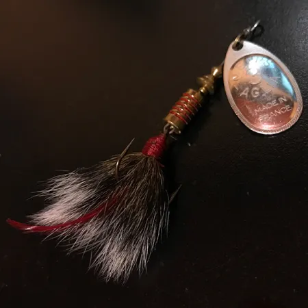 Mepps Aglia 3 dressed (z ogona wiewiórki), srebro, 7,3 g błystka obrotowa #4146