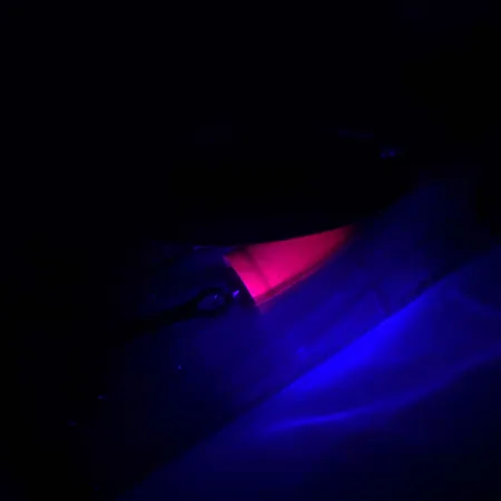 Blue Fox Super Vibrax 6 Fluo UV (świeci w ultrafiolecie), srebro, 18 g błystka obrotowa #4327