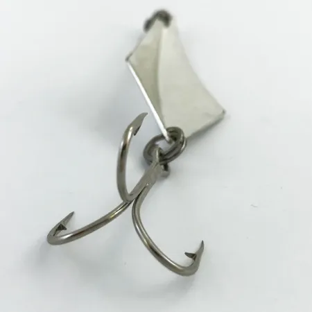 Rebel ArrowHead, srebro/prawdziwe srebrzenie, 17 g błystka wahadłowa #5480