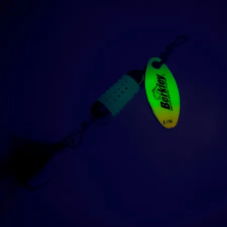 Berkley scent vent UV (świeci w ultrafiolecie), neonowo żółty UV - świeci w ultrafiolecie, 2,5 g błystka obrotowa #7886